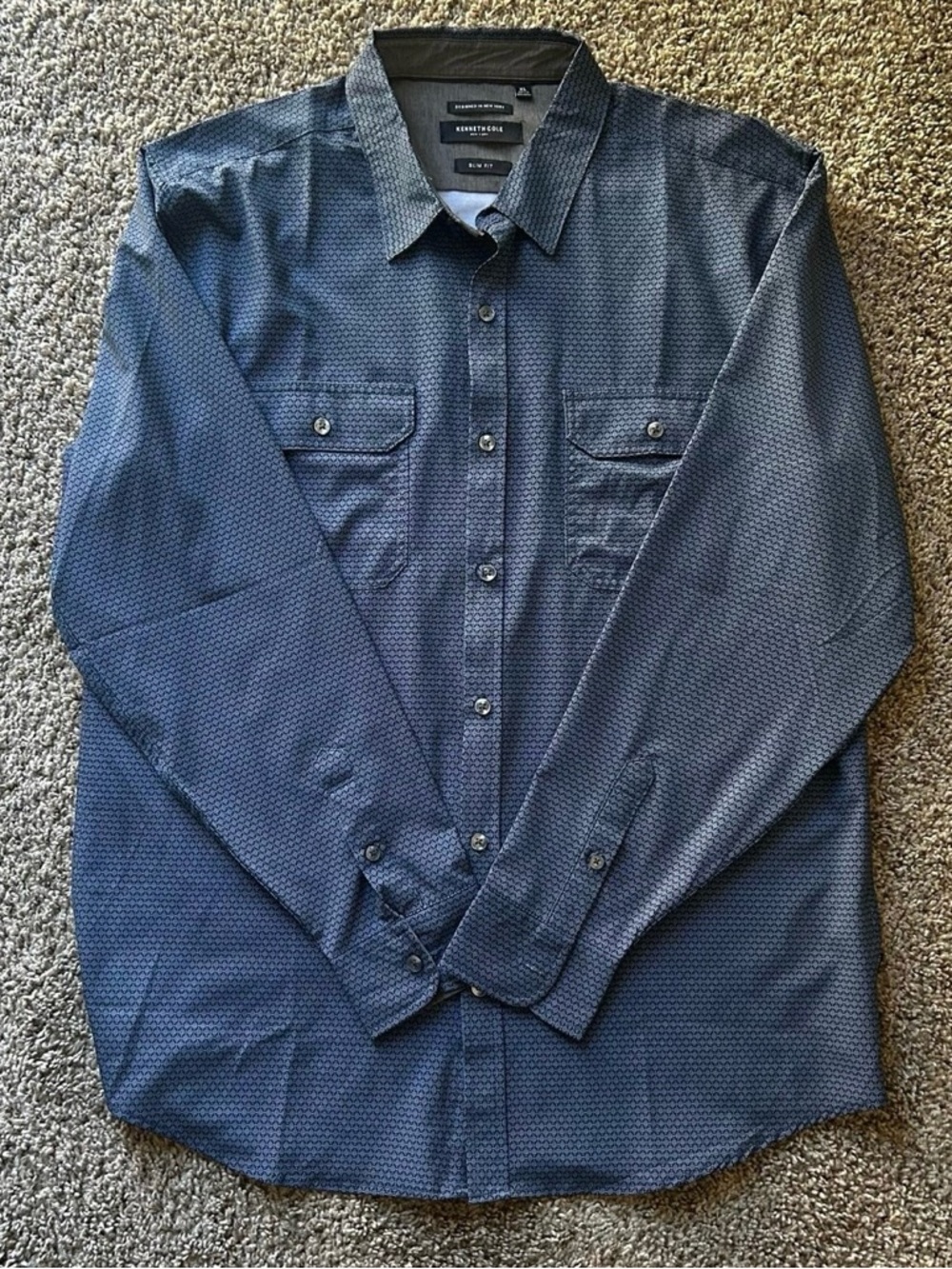 Kenneth Cole Navy Micro-Pattern Long-Sleeve Button-Down Shirt